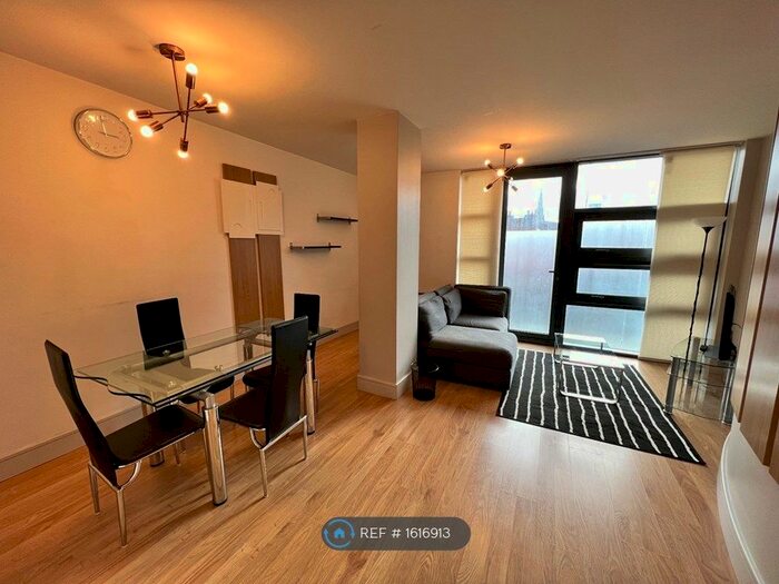 2 Bedroom Flat To Rent In Low Friar Street, Newcastle Upon Tyne, NE1