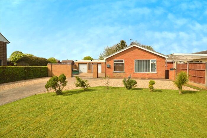 3 Bedroom Bungalow For Sale In Chapel Lane, Navenby, Lincoln, Lincolnshire, LN5