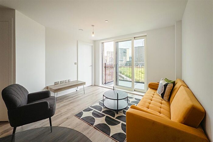 1 Bedroom Apartment To Rent In The Railings, Middlewood Locks, M5