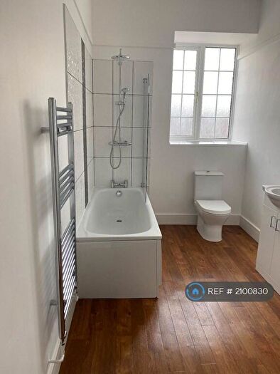 1 Bedroom Flat To Rent In Spinney Lodge, Tutbury, Burton-On-Trent, DE13
