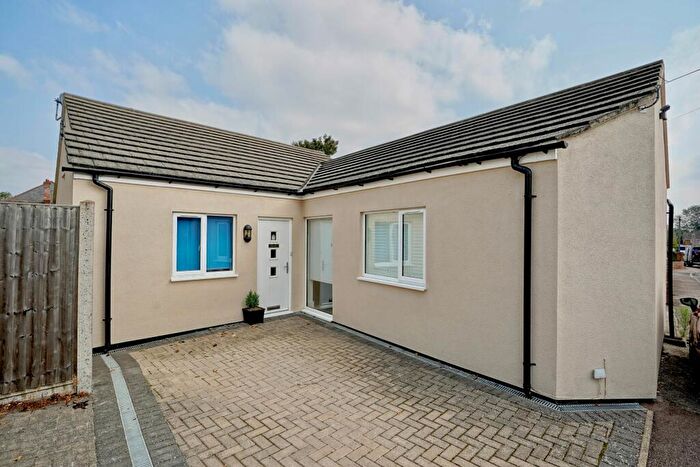 2 Bedroom Bungalow For Sale In Great North Road, Eaton Socon, St. Neots, PE19