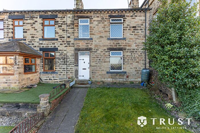 2 Bedroom End Terrace House For Sale In High Street, Hanging Heaton, WF17