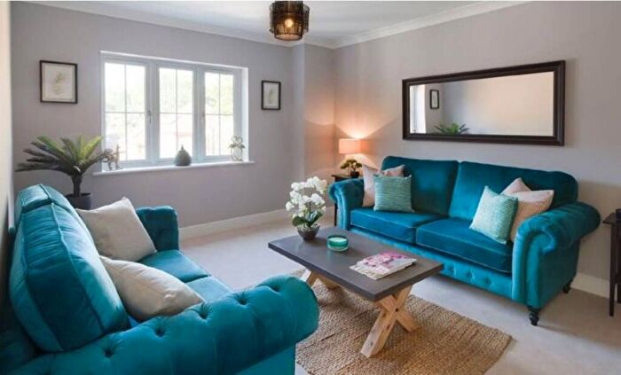 2 Bedroom Flat For Sale In Eldon Court, South Norwood, SE25