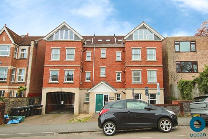 2 Bedroom Apartment To Rent In Hampton Road- Redland, BS6
