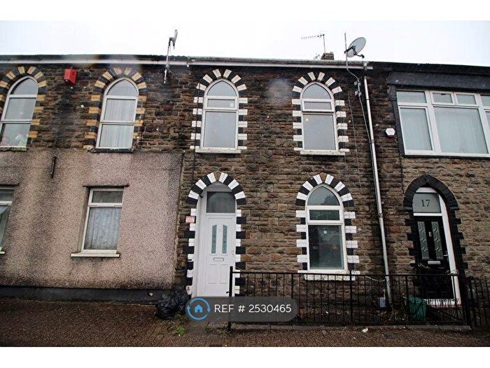 4 Bedroom Terraced House To Rent In Treforest, Treforest, CF37