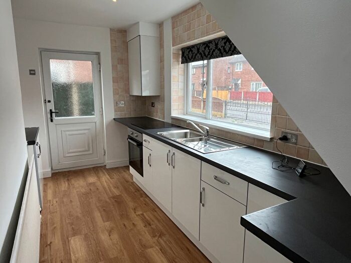 3 Bedroom Property To Rent In Woodside Road, Doncaster, DN5