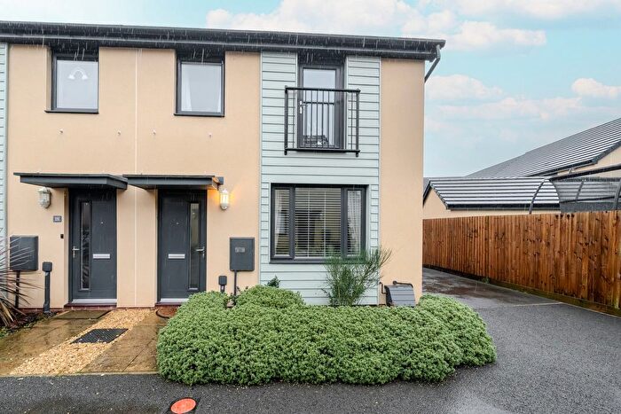 3 Bedroom Semi-Detached House For Sale In Shipyard Close, Chepstow, NP16