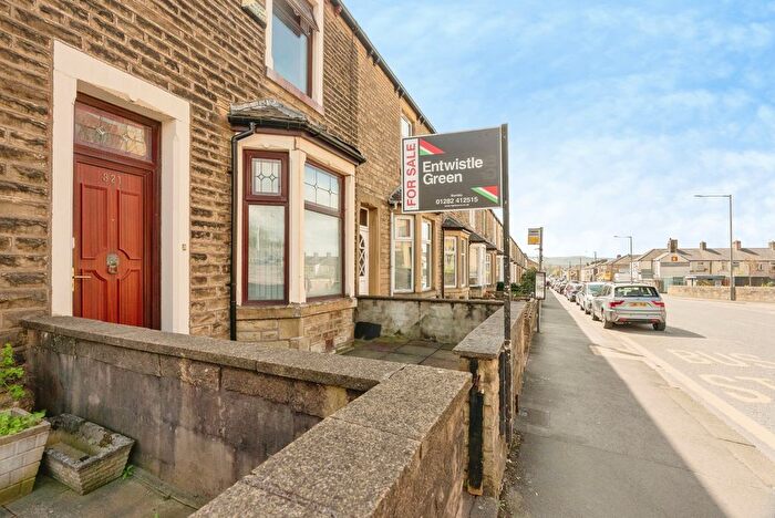 2 Bedroom Terraced House For Sale In Briercliffe Road, Burnley, Lancashire, BB10