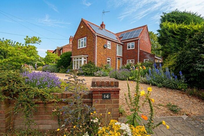 4 Bedroom Detached House For Sale In Chapel Road, Pott Row, King's Lynn, PE32