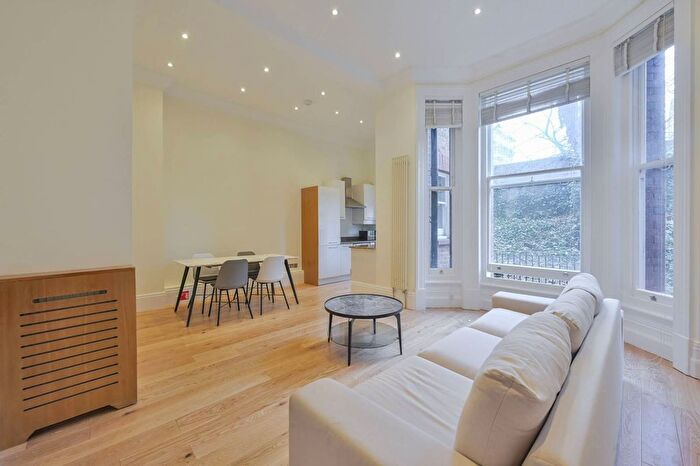 1 Bedroom Flat To Rent In Draycott Place, Chelsea, London, SW3