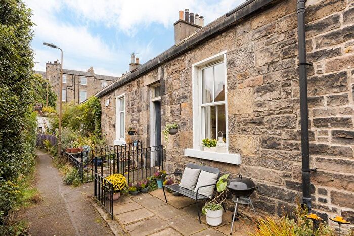 1 Bedroom Flat For Sale In Pilrig Cottages, Edinburgh, EH6