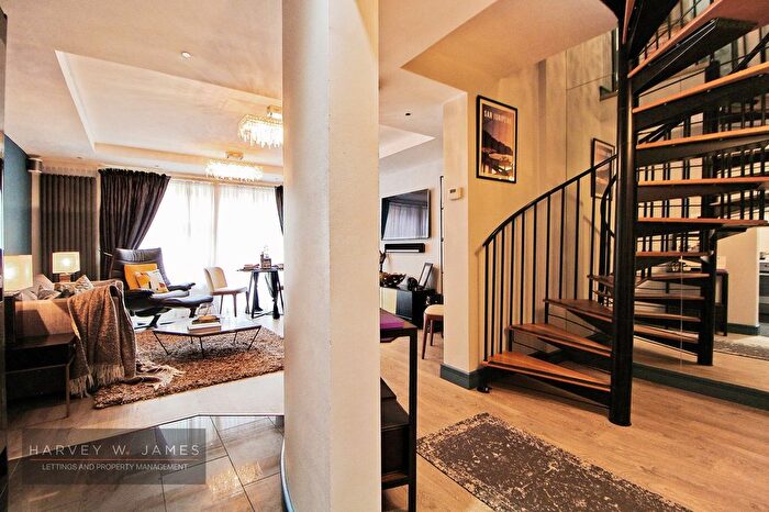 1 Bedroom Flat To Rent In Tanner Street, Florin Court, SE1