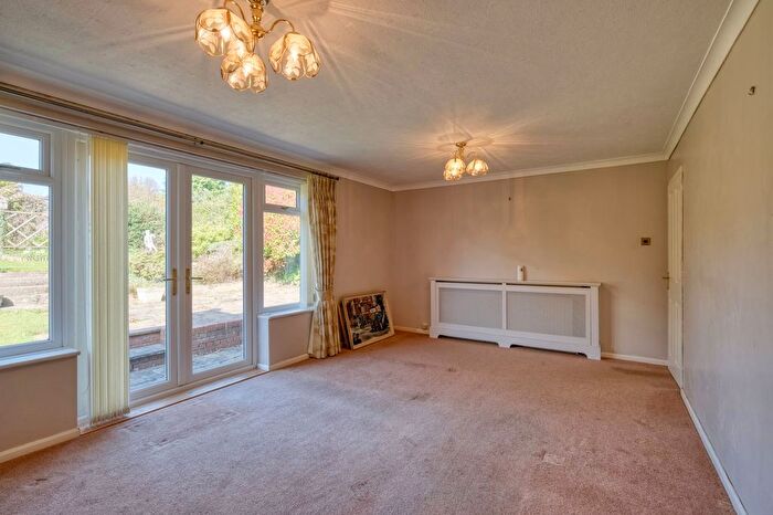 3 Bedroom Bungalow For Sale In Scott Road, Headless Cross, Redditch, B97