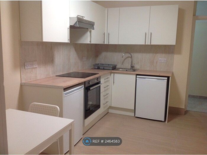 1 Bedroom Flat To Rent In Lower Ground, London, N1