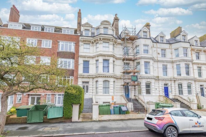 1 Bedroom Flat For Sale In Castle Hill Avenue, Folkestone, Kent, CT20