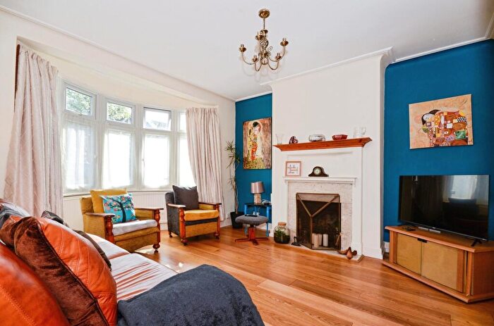 5 Bedroom Terraced House For Sale In Beresford Road, Harrow, HA1
