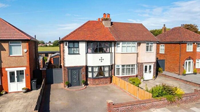 3 Bedroom Semi-Detached House For Sale In Glamis Drive, Churchtown, Southport, PR9