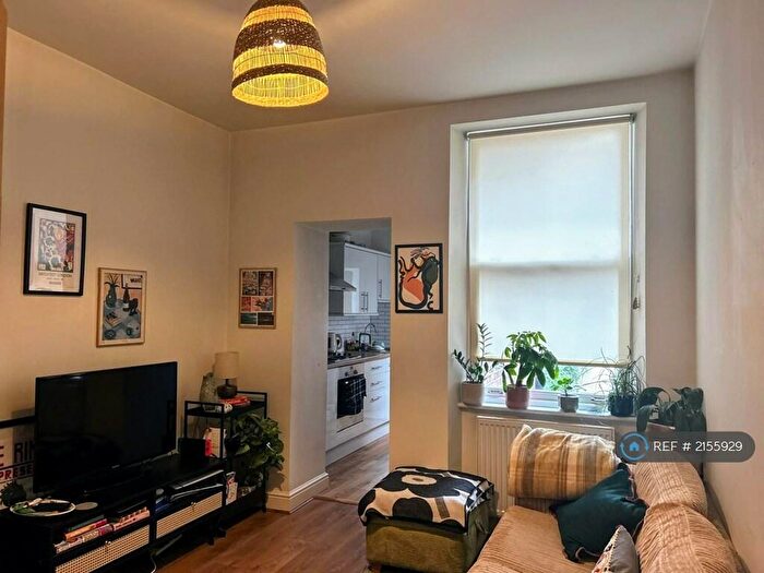 1 Bedroom Flat To Rent In Fiscal House, St. Albans, AL1