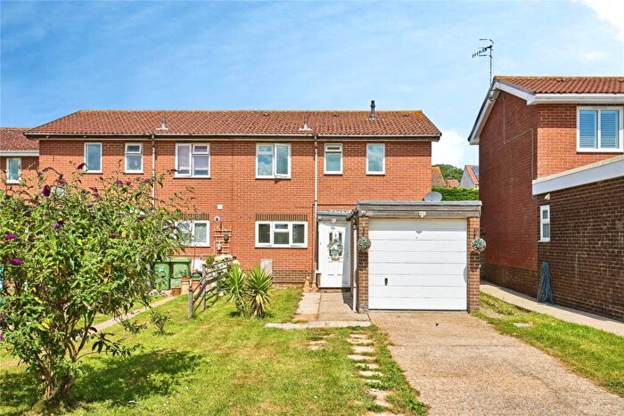3 Bedroom Semi-Detached House For Sale In Woods Drive, Apse Heath, Sandown, Isle Of Wight, PO36