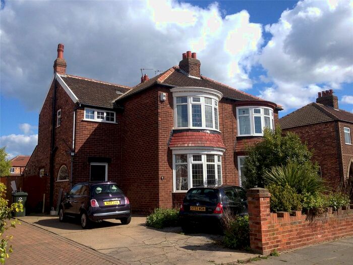 3 Bedroom Semi-Detached House To Rent In Richmond Road, Redcar, TS10