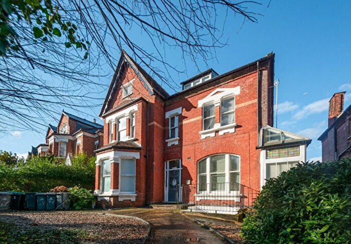 15 Bedroom Detached House For Sale In Avenue Road, London, N6