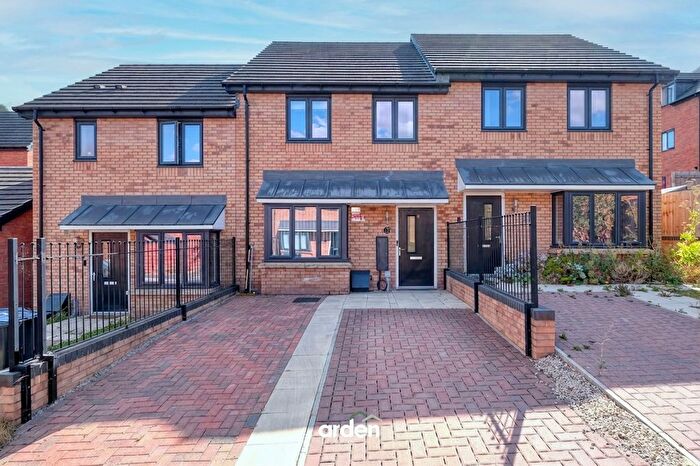 3 Bedroom Terraced House For Sale In Primrose Park Road, Birmingham, B38