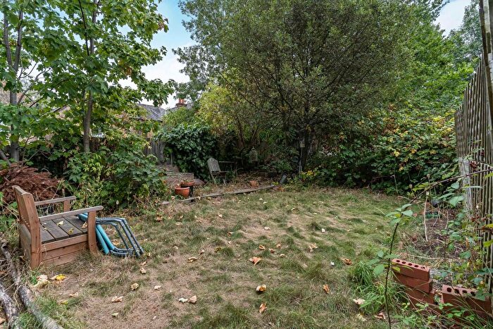 1 Bedroom Flat For Sale In Elsinore Road, London, SE23