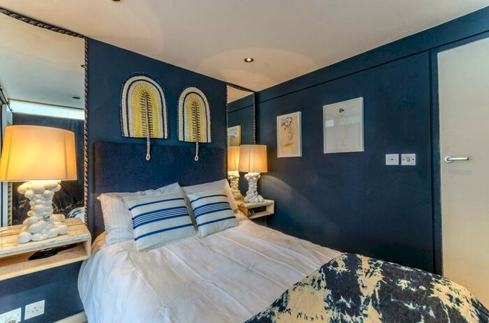 1 Bedroom Flat To Rent In Crescent Street, Barbican, London, EC1Y