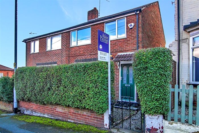 3 Bedroom Semi-Detached House To Rent In Springfield Mount, Horsforth, LS18