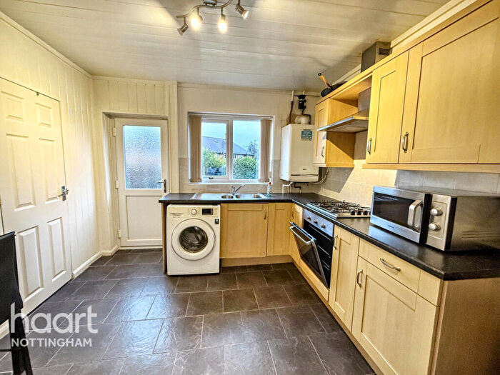 3 Bedroom Terraced House To Rent In Hoyland Avenue, Nottingham, NG7