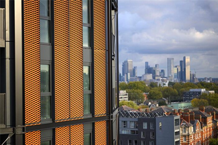 3 Bedroom Apartment For Sale In Regents View, Pritchards Road, London, E2