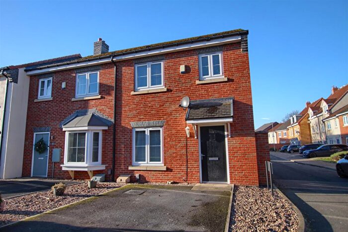 3 Bedroom Semi Detached House For Sale In Cedarwood Glade, Stainton Village, TS8