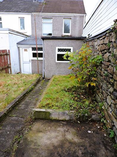 2 Bedroom End Of Terrace House To Rent In Brynhyfryd Street, Swansea, SA5