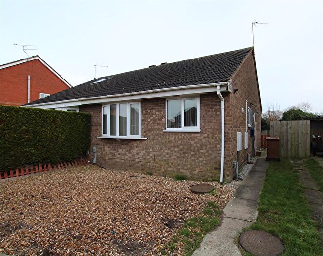 2 Bedroom Bungalow To Rent In Greville Road, Hedon, Hull, HU12