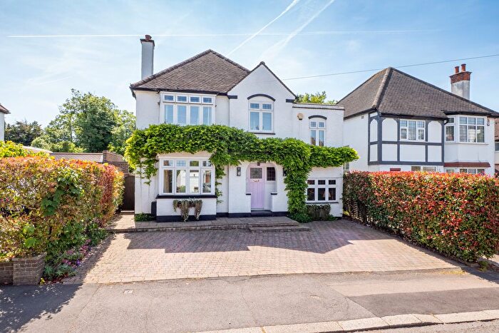 5 Bedroom Detached House For Sale In Cheam, Sutton, SM1