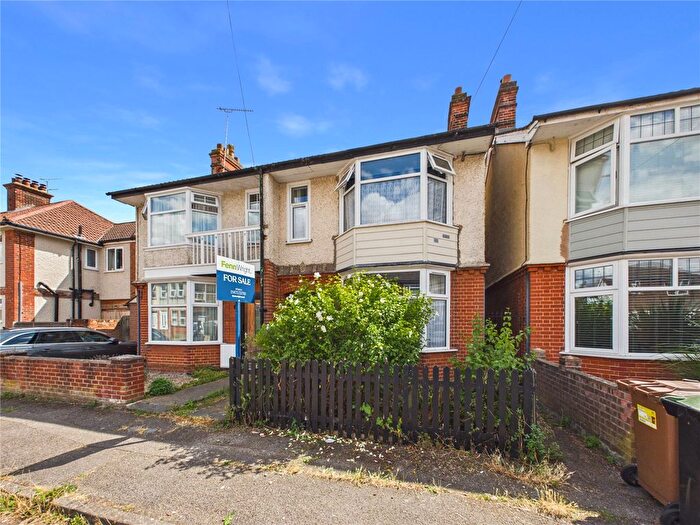 3 Bedroom Semi Detached House For Sale In Lister Road, Ipswich, Suffolk, IP1