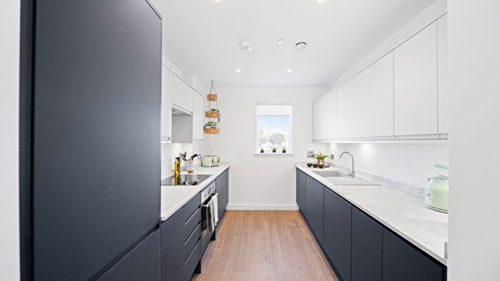 1 Bedroom Flat For Sale In Brighton Road, Shoreham-By-Sea, BN43