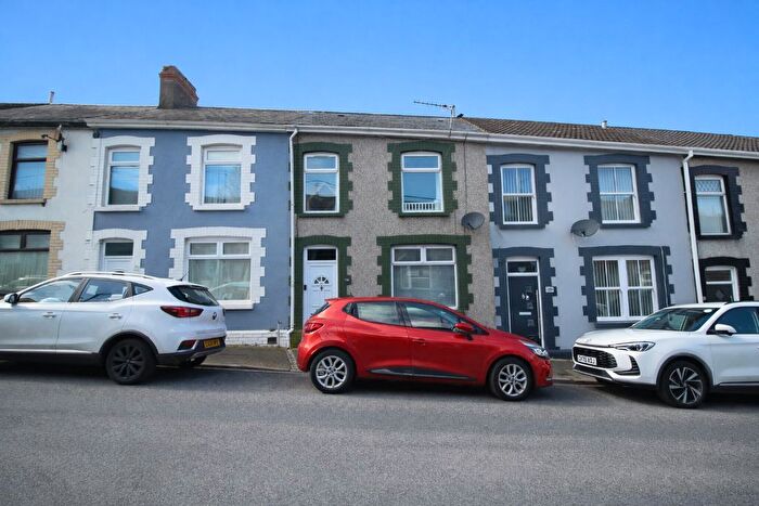2 Bedroom Terraced House For Sale In Wood Street, Cilfynydd, Pontypridd, CF37