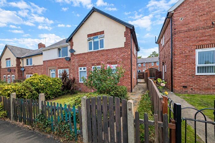 3 Bedroom Semi-Detached House For Sale In Edward Road, Elisabethville, Birtley, Gateshead, DH3