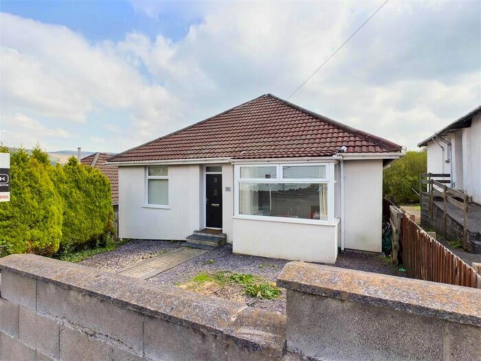 3 Bedroom Bungalow To Rent In The Grove, Aberdare, CF44