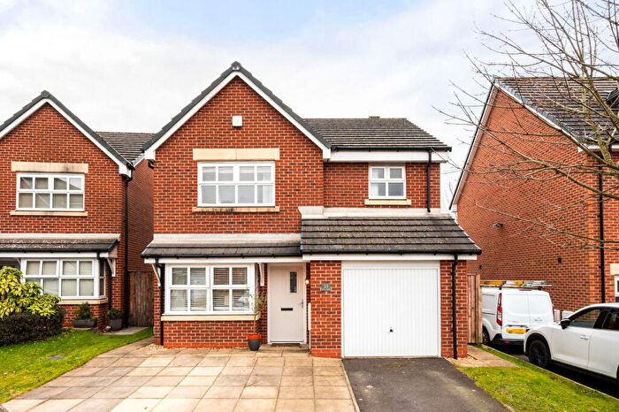 3 Bedroom Detached House For Sale In Shire Croft, Mossley, Ashton-under-Lyne, OL5