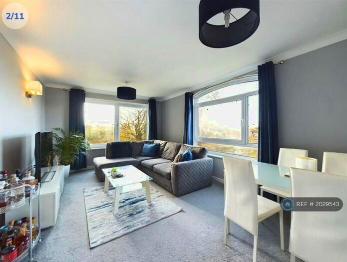 2 Bedroom Flat To Rent In Westbury Court, Worthing, BN11