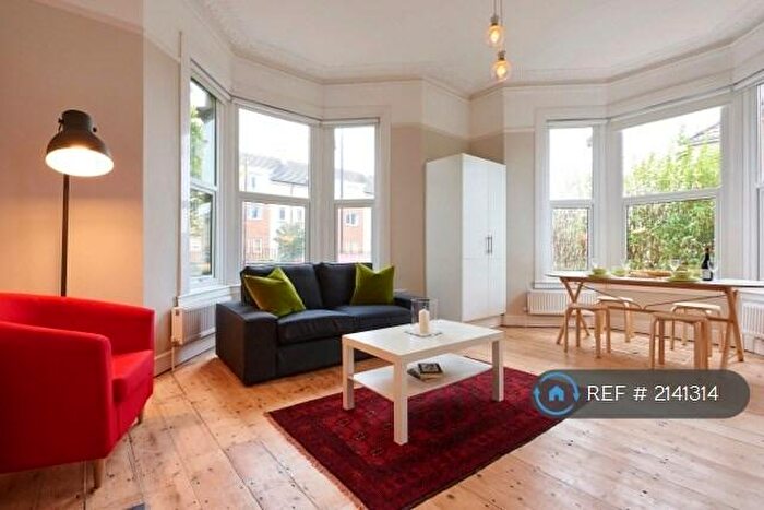 3 Bedroom Flat To Rent In Ashley Down Road, Bristol, BS7