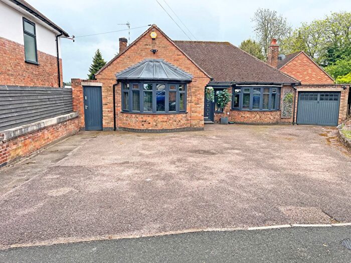 3 Bedroom Bungalow For Sale In Brent Knowle Gardens, Leicester, Leicestershire, LE5