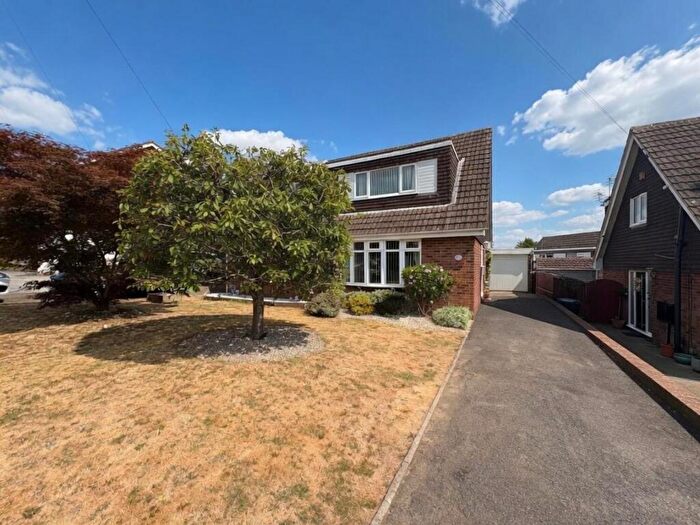 2 Bedroom Semi Detached House For Sale In Aintree Road, Parklands, Northampton, NN3
