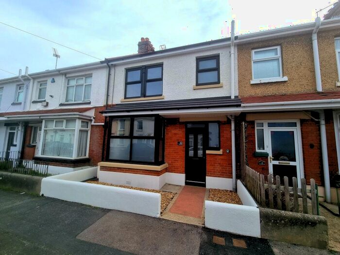 3 Bedroom House To Rent In Melville Road, Gosport, PO12
