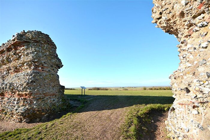 2 Bedroom End Of Terrace House To Rent In Grebe Gardens, High Road, Burgh Castle, NR31