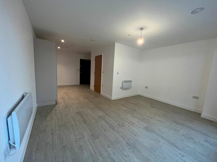 Studio To Rent In Furness Quay, Salford, M50