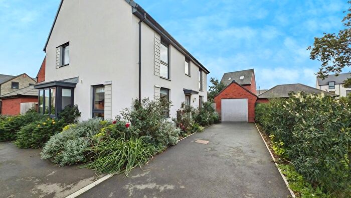 4 Bedroom Property For Sale In Fletcher Road, Yate, Bristol, BS37