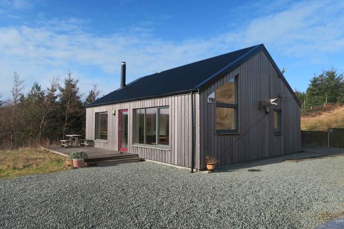 2 Bedroom Property For Sale In Ferinquarrie, Glendale, Isle Of Skye, IV55
